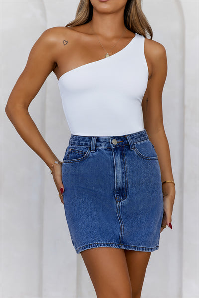 HELLO MOLLY BASE Best Side One Shoulder Tank Top White