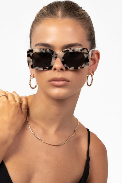 BANBE The Kendall Sunglasses Blonde Tort