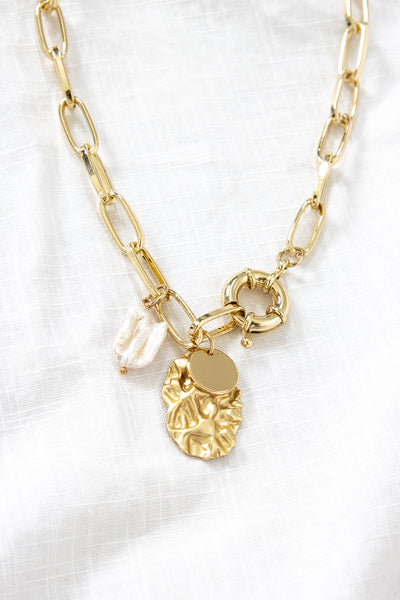 Abstract Expression Necklace Gold